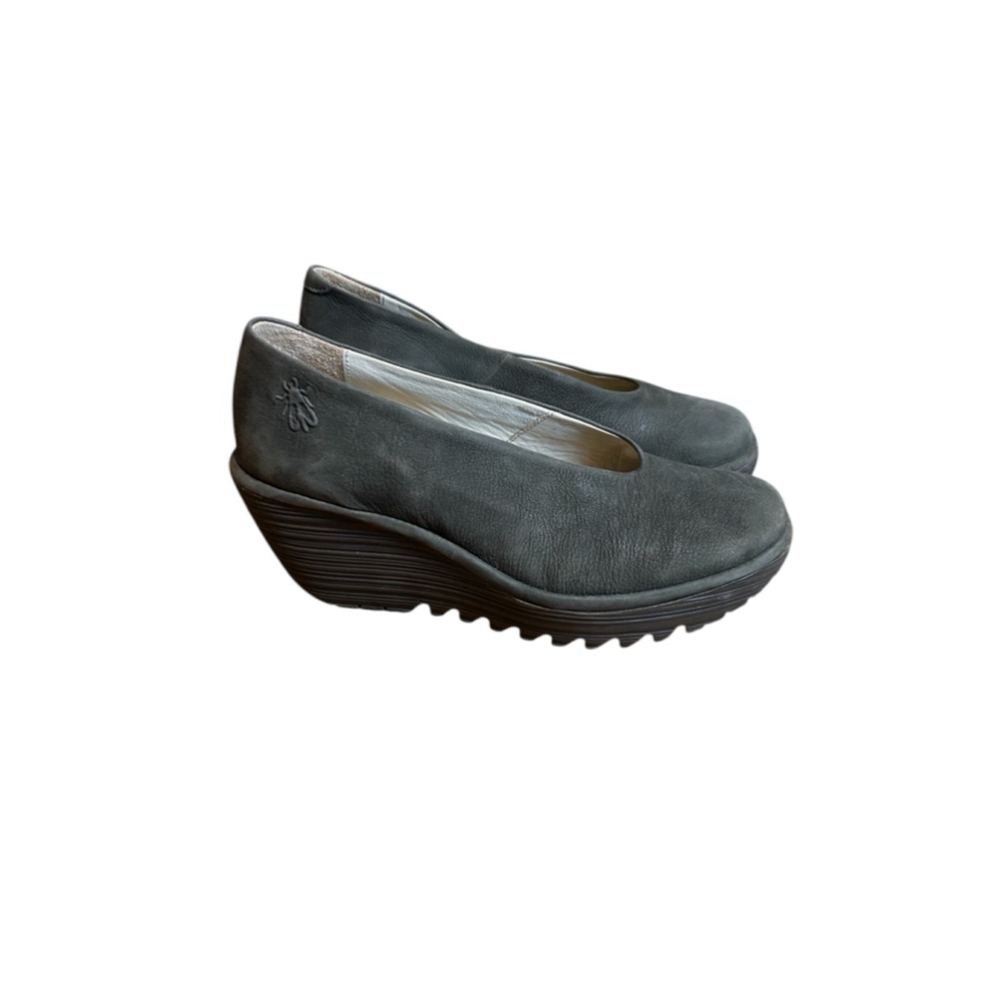 Fly London Yaz Green Leather Chunky Platform Heels - Size 37
